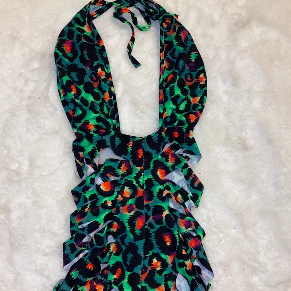 Chito one piece - Picture 2 of 2